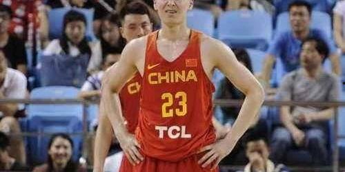 新疆球员爆料新闻最新情况,揭秘背后真相与影响